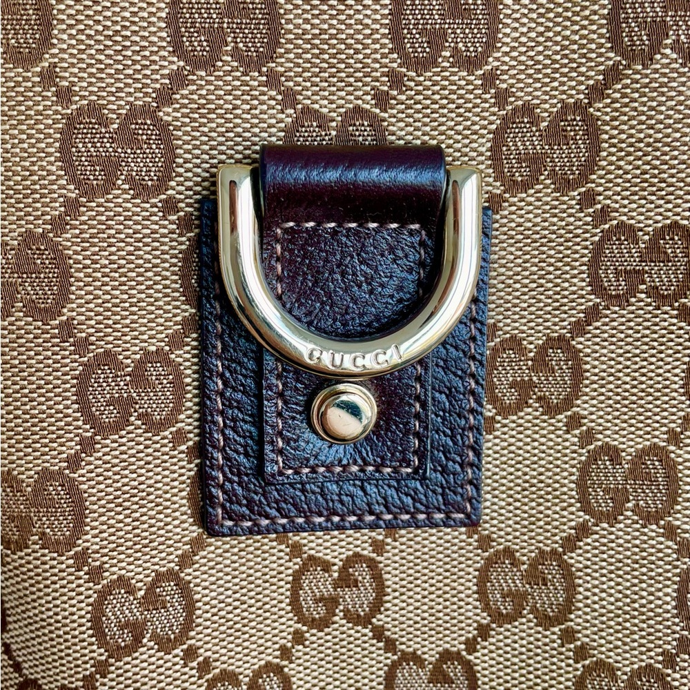 GUCCI ♥️ Small Vintage Handbag in Brown 🌹 - Picture 4 of 16